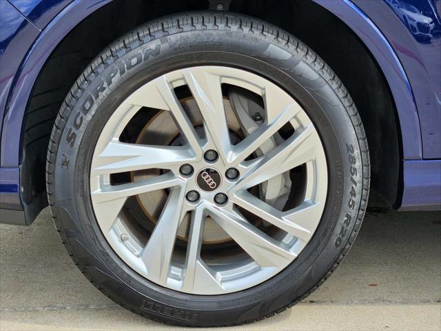 used 2023 Audi Q7 car, priced at $42,991