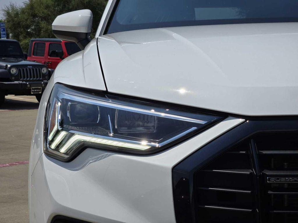 new 2025 Audi Q3 car, priced at $45,515