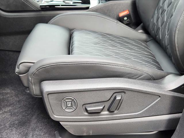 new 2025 Audi SQ5 car, priced at $73,290