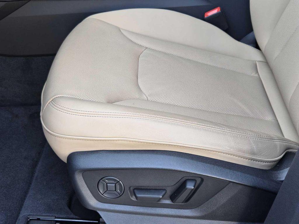 new 2025 Audi Q8 car, priced at $82,499