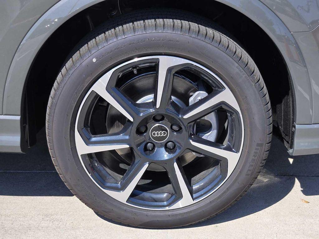 new 2025 Audi Q3 car, priced at $47,075