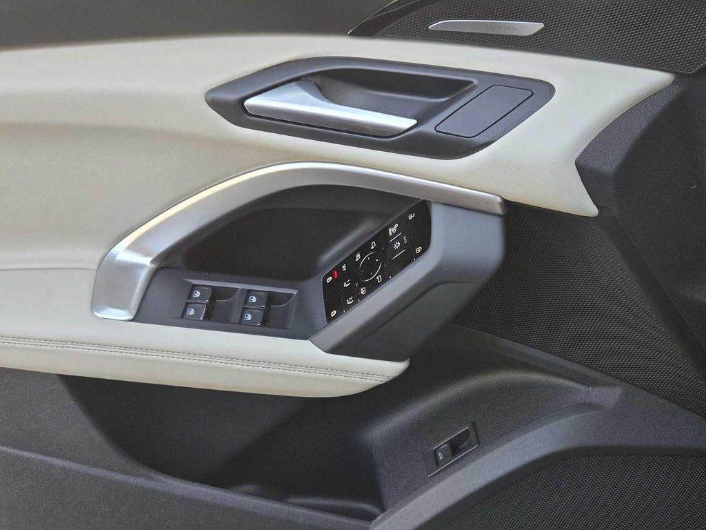 new 2025 Audi Q5 car, priced at $63,450