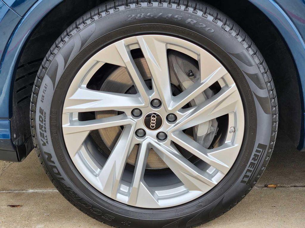 used 2022 Audi Q7 car, priced at $39,911
