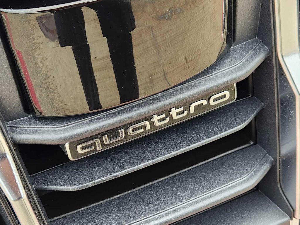 used 2022 Audi Q7 car, priced at $39,911