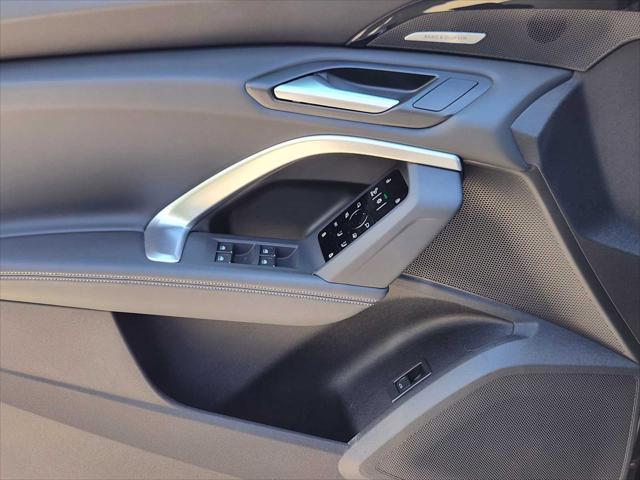 new 2025 Audi Q5 car, priced at $60,175