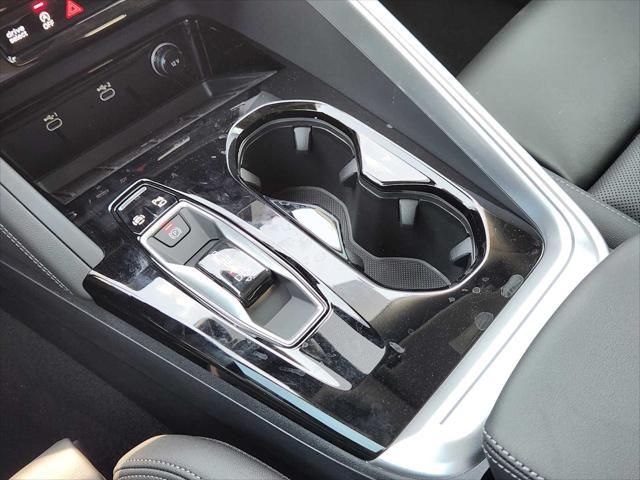 new 2025 Audi Q5 car, priced at $60,175