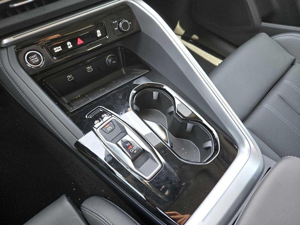 new 2025 Audi Q5 car, priced at $61,390