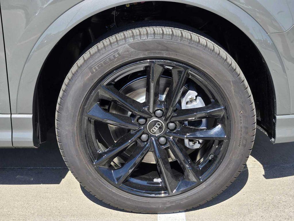 new 2025 Audi Q3 car, priced at $45,985