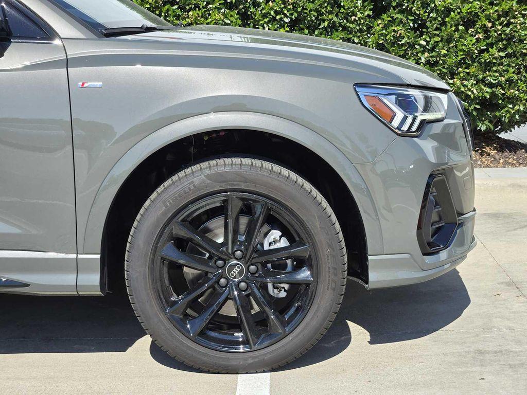 new 2025 Audi Q3 car, priced at $45,985