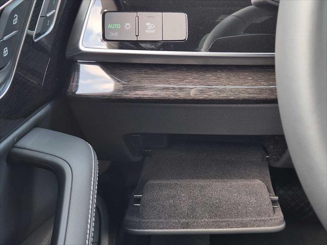 new 2025 Audi Q7 car, priced at $71,100