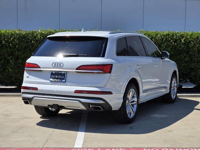 new 2025 Audi Q7 car, priced at $66,400