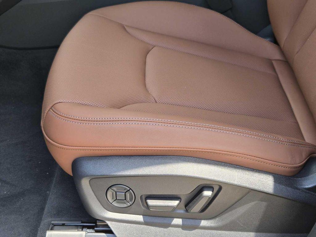 new 2025 Audi Q8 car, priced at $85,965