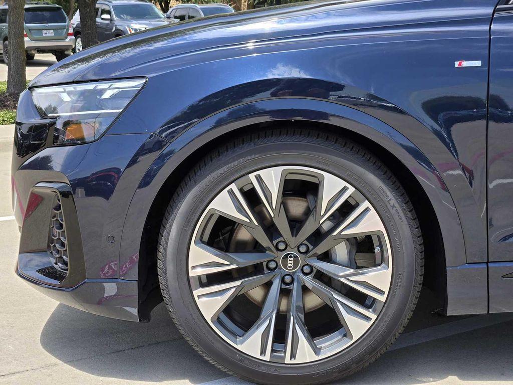 new 2025 Audi Q8 car, priced at $85,965