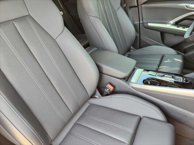 new 2025 Audi Q5 car, priced at $60,175