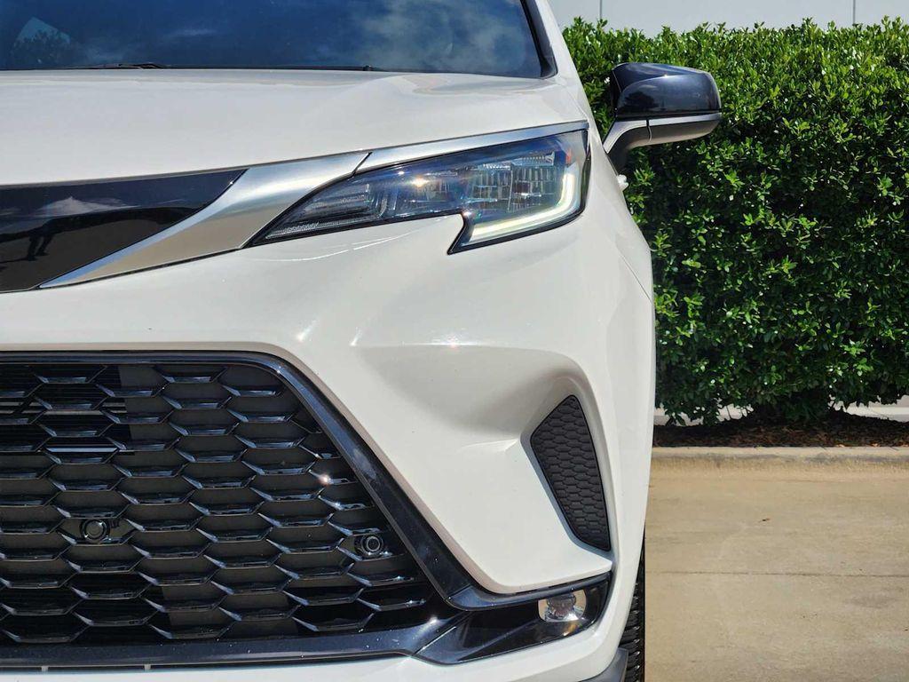 used 2022 Toyota Sienna car, priced at $41,991
