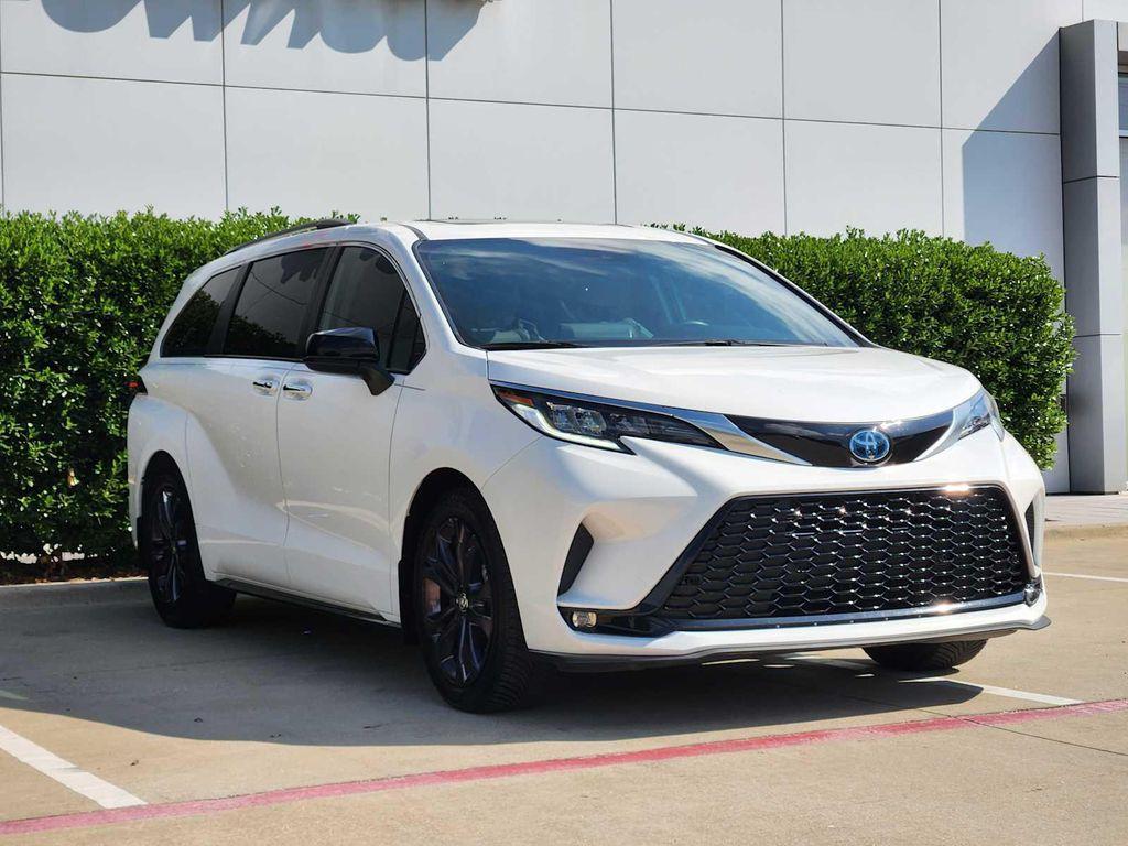 used 2022 Toyota Sienna car, priced at $41,991