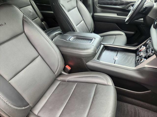 used 2022 GMC Yukon XL car, priced at $44,991