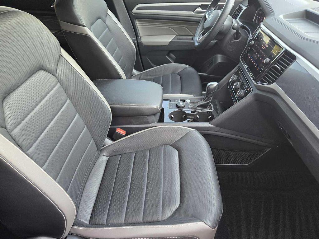 used 2022 Volkswagen Atlas car, priced at $34,991