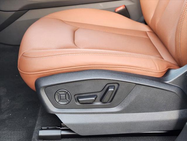 new 2025 Audi Q8 car, priced at $86,715