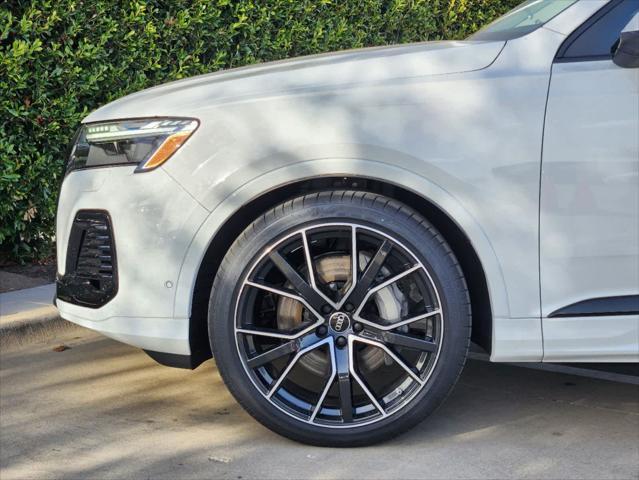 new 2025 Audi Q7 car, priced at $84,860