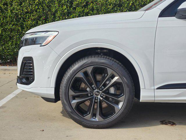 new 2025 Audi Q7 car, priced at $77,000