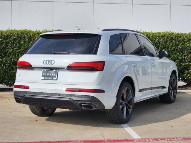 new 2025 Audi Q7 car, priced at $77,990