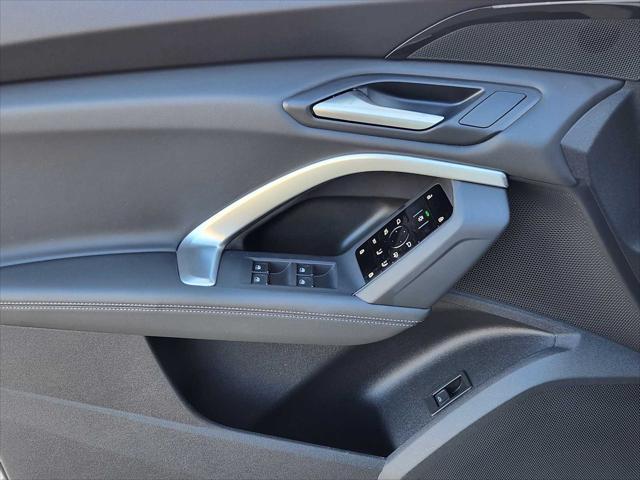 new 2025 Audi Q5 car, priced at $58,100