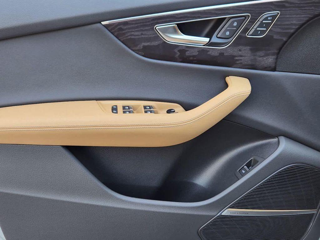 new 2025 Audi Q8 car, priced at $86,615