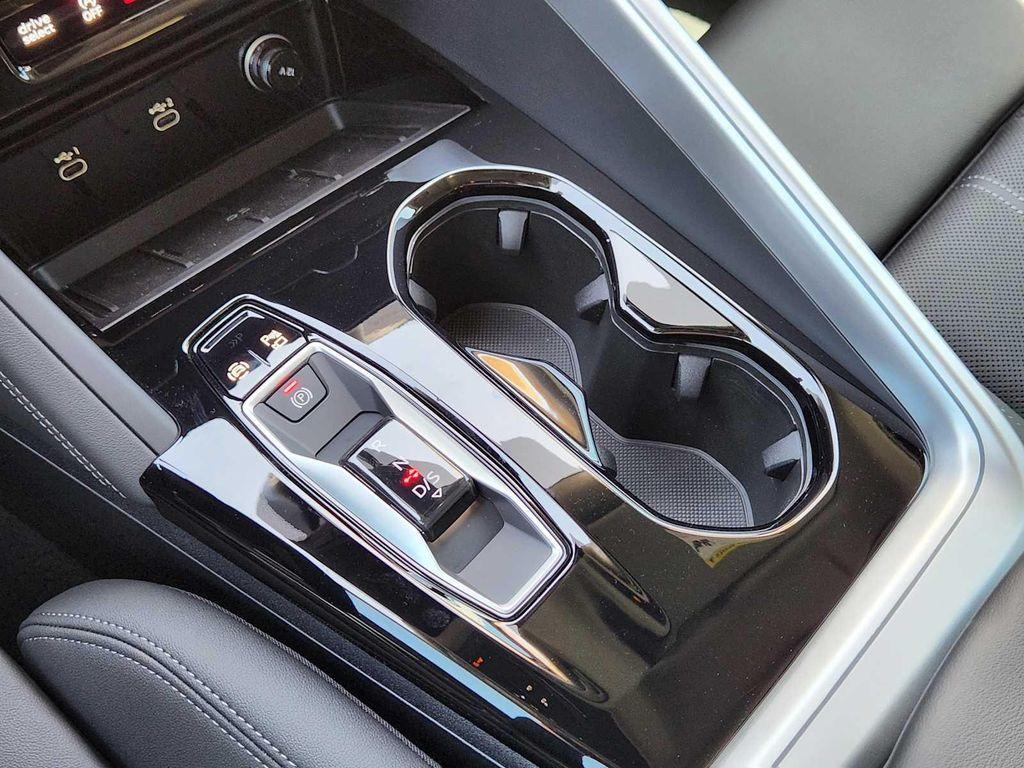 new 2025 Audi Q5 car, priced at $60,175