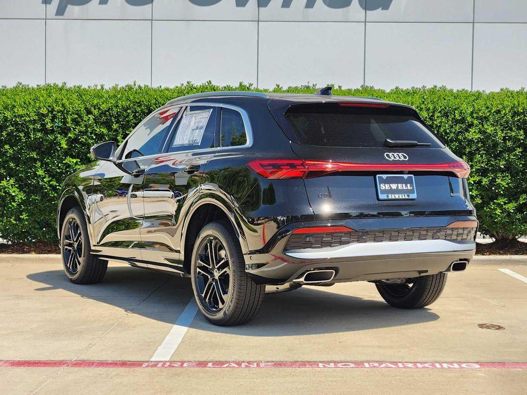 new 2025 Audi Q5 car, priced at $60,175