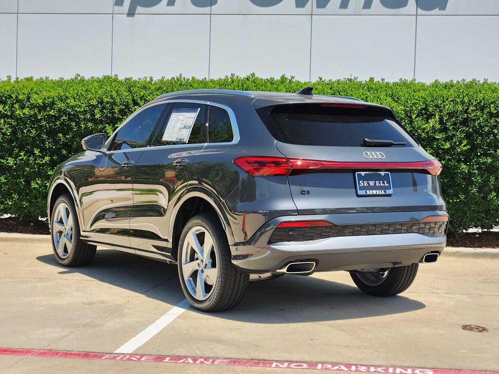 new 2025 Audi Q5 car, priced at $61,300