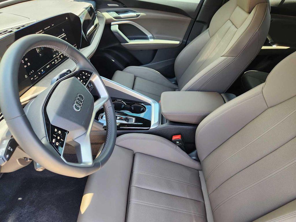 new 2025 Audi Q5 car, priced at $61,300