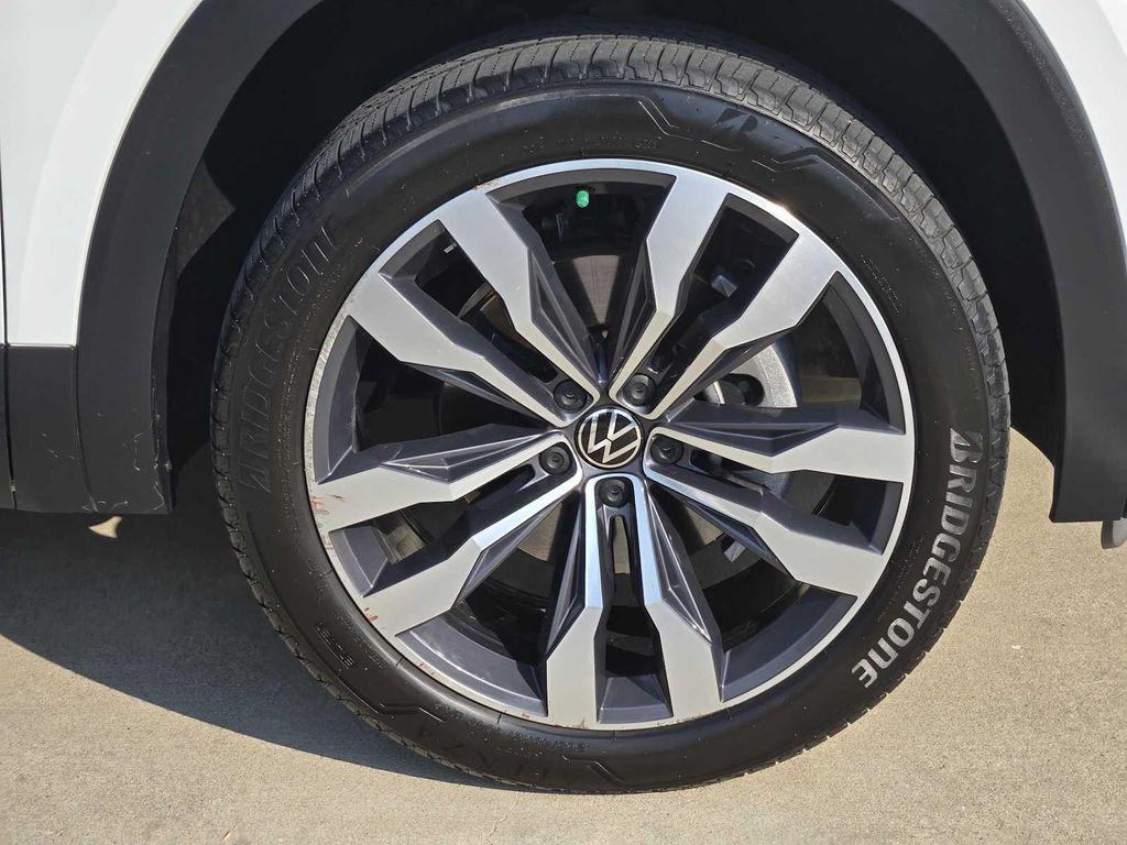 used 2022 Volkswagen Atlas car, priced at $27,997