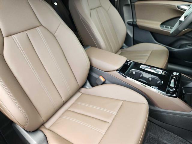 new 2025 Audi Q6 e-tron car, priced at $69,435