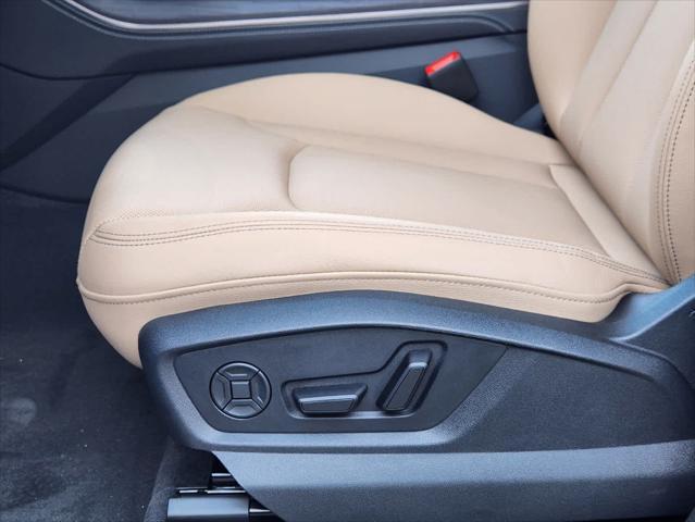 new 2025 Audi Q8 car, priced at $86,855