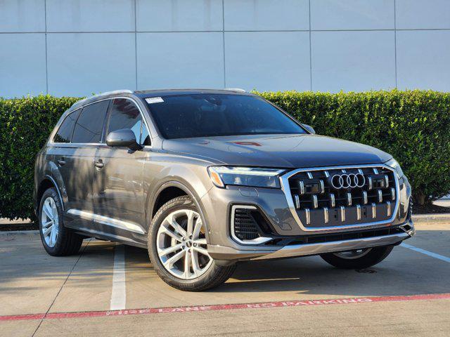 new 2025 Audi Q7 car, priced at $75,890