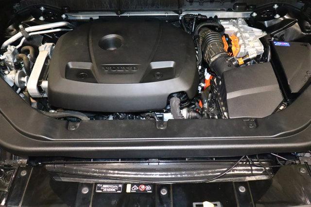 used 2018 Volvo XC60 Recharge Plug-In Hybrid car, priced at $26,985