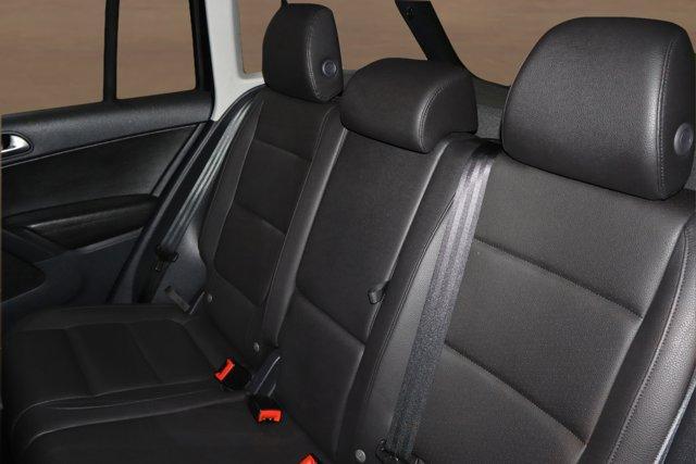 used 2017 Volkswagen Tiguan car