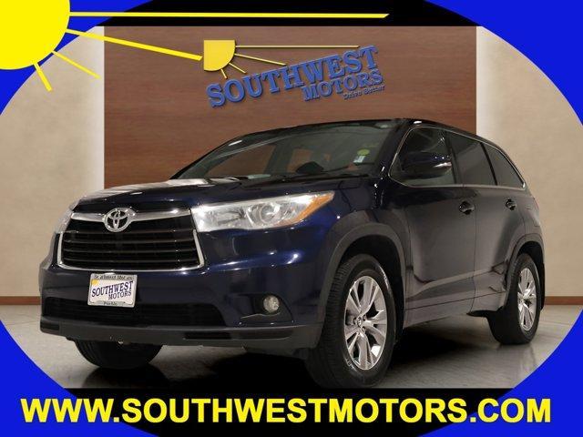 used 2016 Toyota Highlander car, priced at $19,895