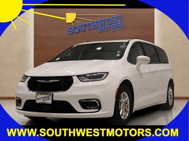 used 2022 Chrysler Pacifica car, priced at $27,985