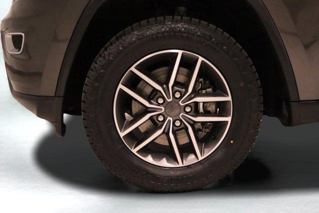 used 2021 Jeep Grand Cherokee car, priced at $32,985