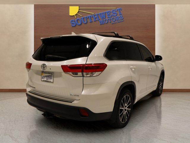 used 2017 Toyota Highlander car, priced at $28,995