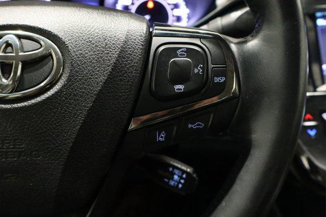 used 2018 Toyota Avalon Hybrid car, priced at $25,985