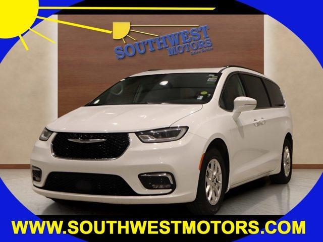 used 2022 Chrysler Pacifica car, priced at $25,985