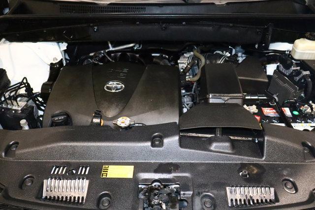 used 2019 Toyota Highlander car, priced at $25,985