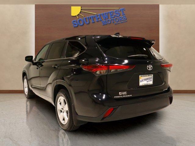 used 2024 Toyota Highlander car, priced at $33,980