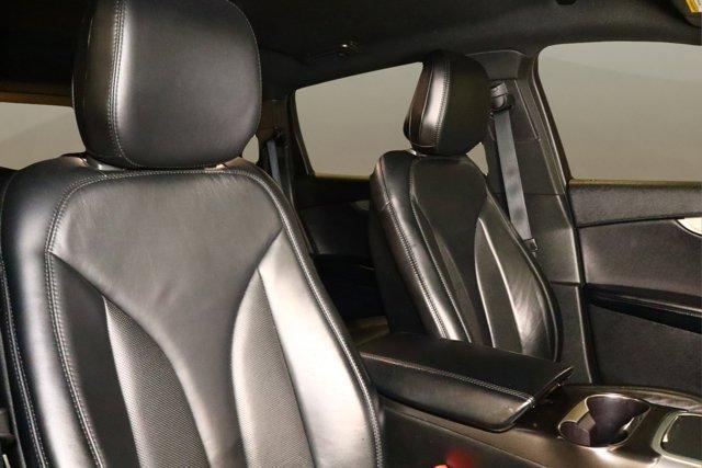 used 2020 Lincoln Nautilus car, priced at $23,985