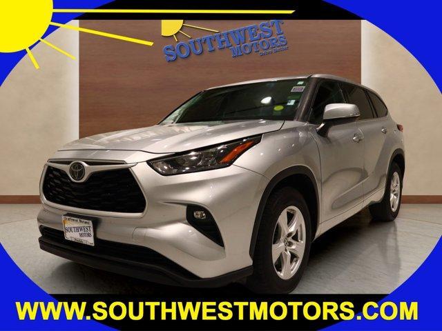 used 2020 Toyota Highlander car, priced at $27,985