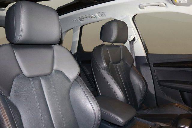 used 2019 Audi Q5 car