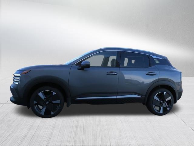 new 2025 Nissan Kicks car, priced at $28,899